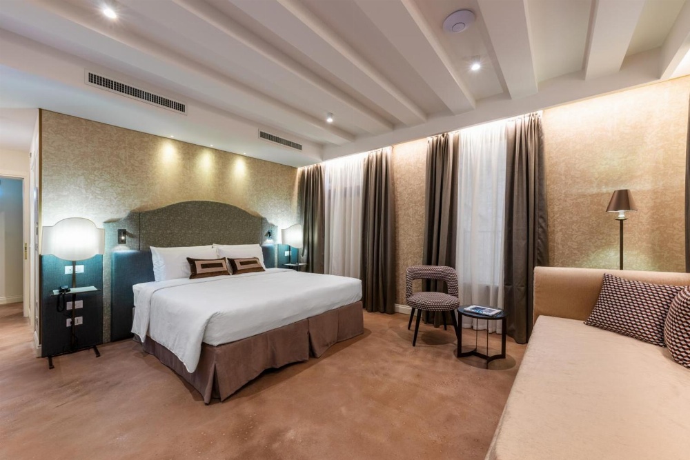 Room image 2