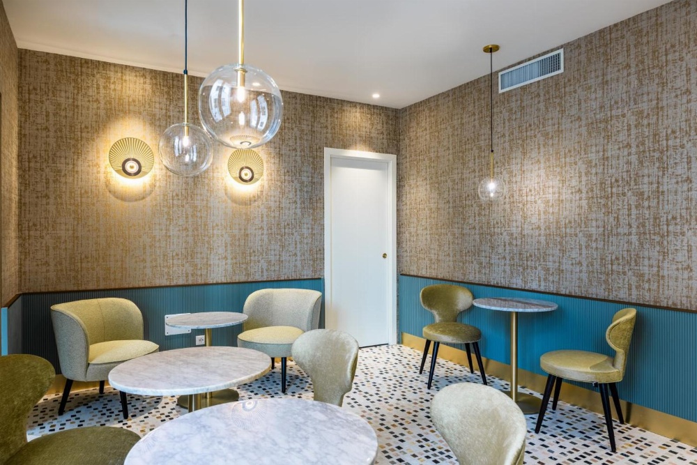 Acca Hotel Main image